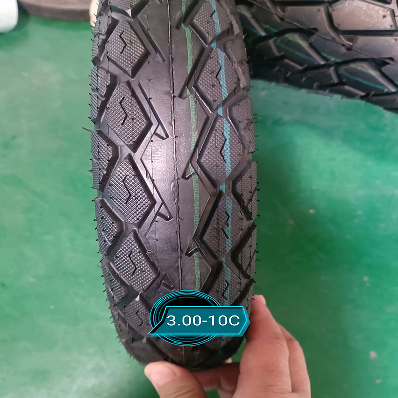 Premium Tubeless High Grip Silent ISO 9001 Certified Electric Motorcycle Tires