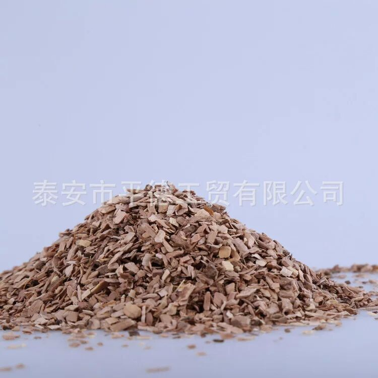 Patatine di legno di pesco ad alta qualità, senza additivi, lavorate con precisione (1-3 mm) per barbecue, pollo arrosto, anatra arrosto