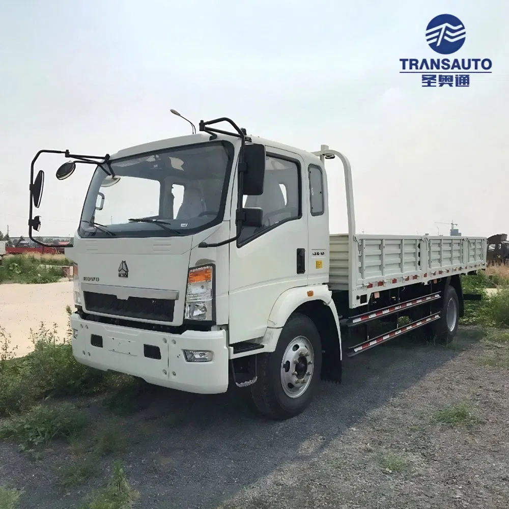 Sinotruck HOWO Stake Flatbed Fence Gasoline Diesel Transport Dump 3 5 6 8ton 4X2 6 Wheel Lorry Light Duty Box Mini Cargo Truck Van for Delivery