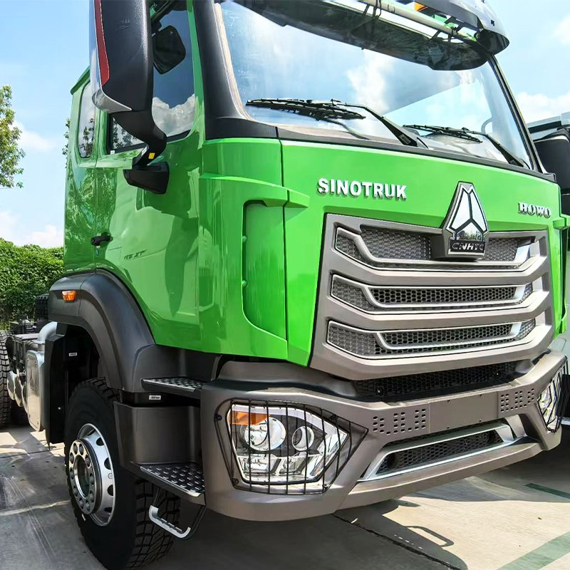 6X4 8X4 HOWO Camion Trattore per Rimorchio