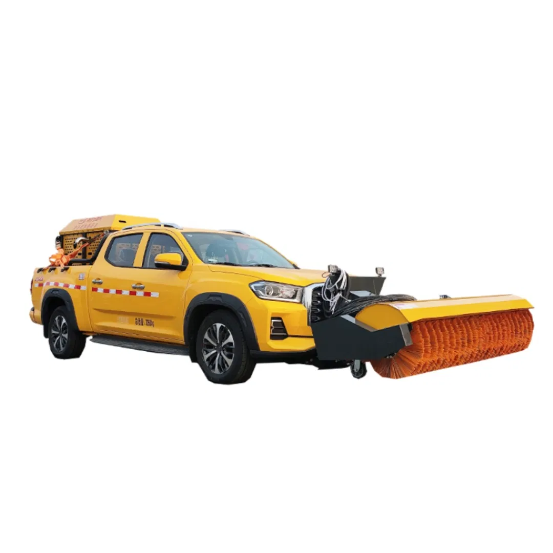 Petit mini léger moyen service quatre roues grande puissance pick-up déneigement souffleuse épandeur véhicule monté neige glace brise-glace rouleau brosse lame de neige camion