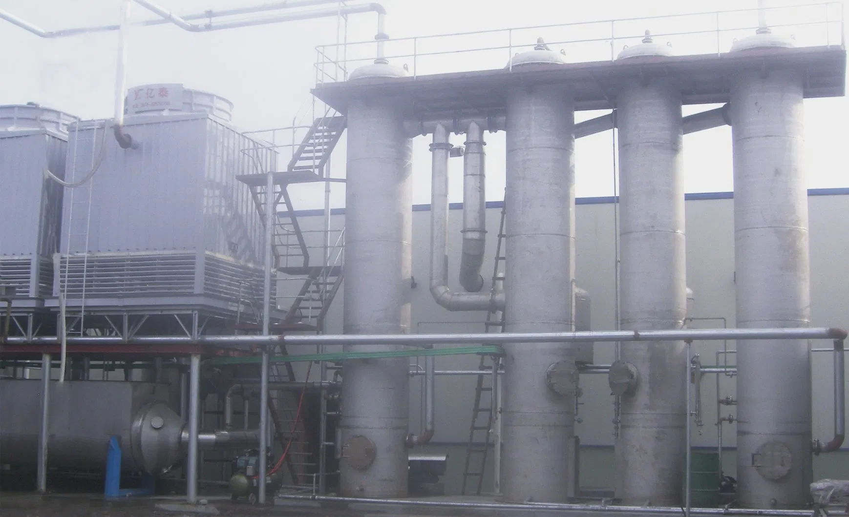 Evaporatore a film cadente a tre stadi per vapori residui per farina di pesce essiccata