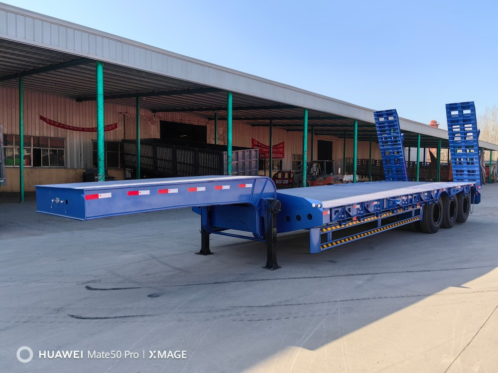 3 4 Achsen 40-80 Tonnen Lowboy Anhänger Schwerlasttransport Verlängerbarer Tieflader Sattelanhänger