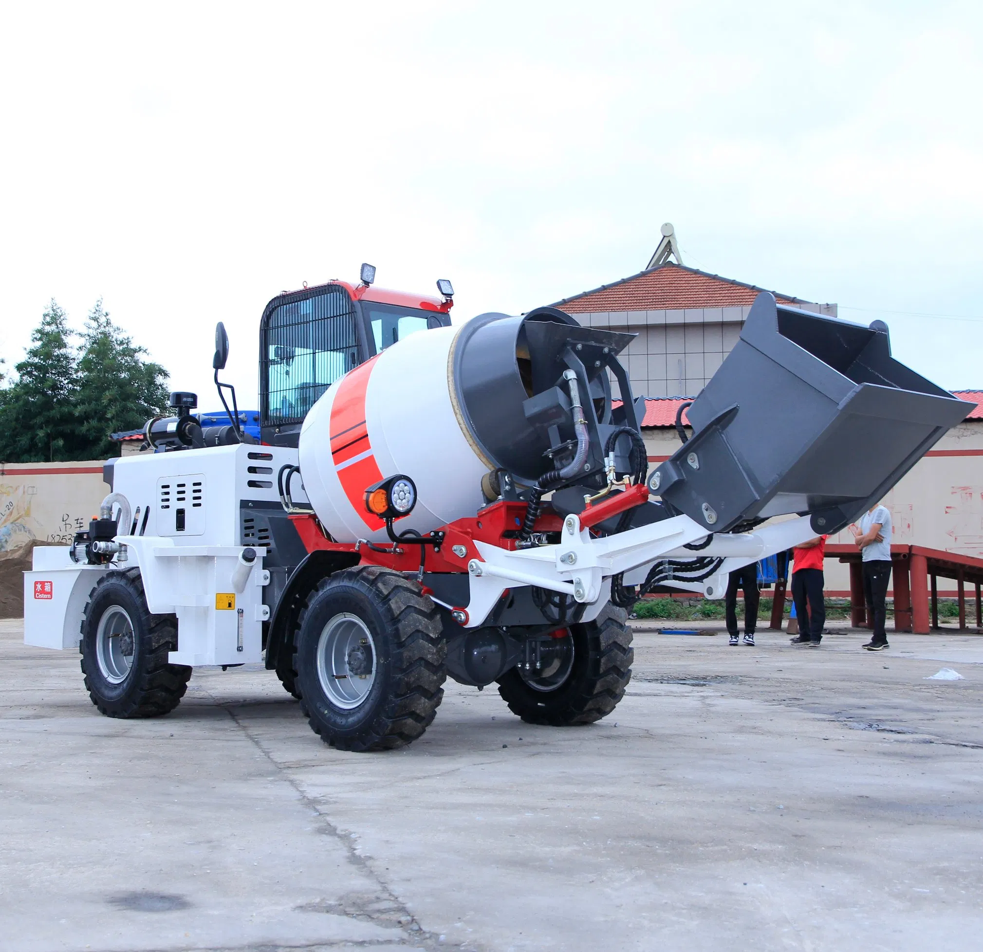1m³ Mobile Self-Loading Concrete Mixer for on-Site Work