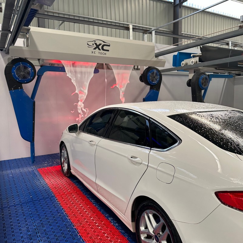 Touchless Automatic Car Wash Washing Machine with High-Pressure Nozzles for Retail Fuel Stations