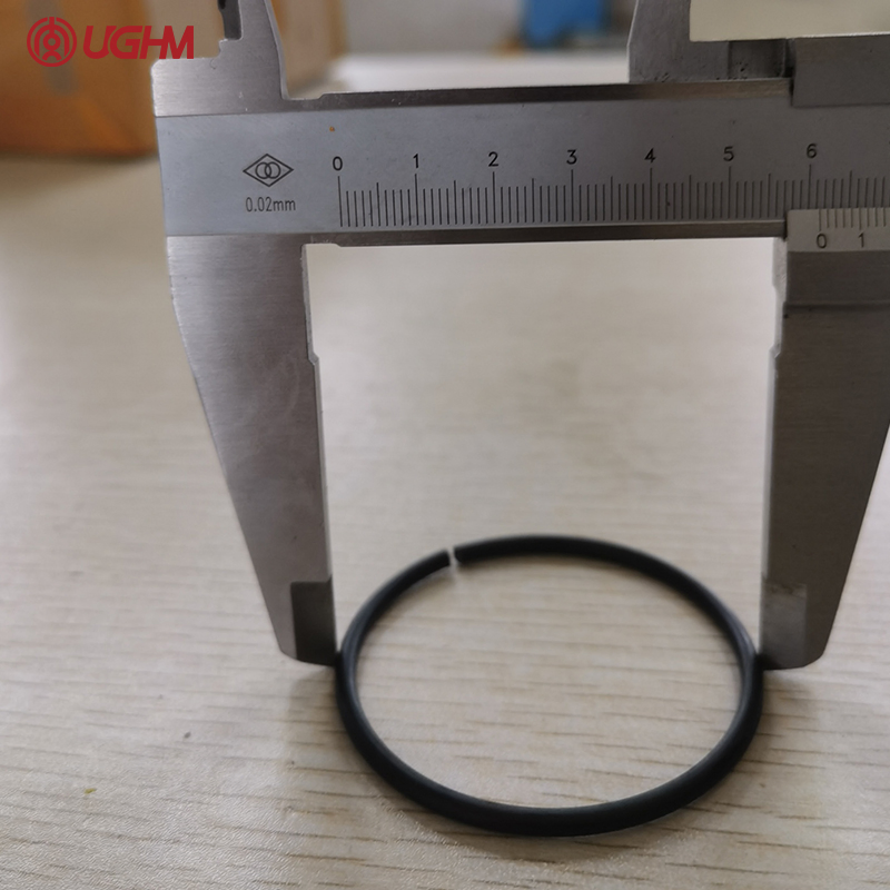Maintenance Kit Mining Equipment 86772241 Snap Ring for Hc28 Rock Drill Jumbo