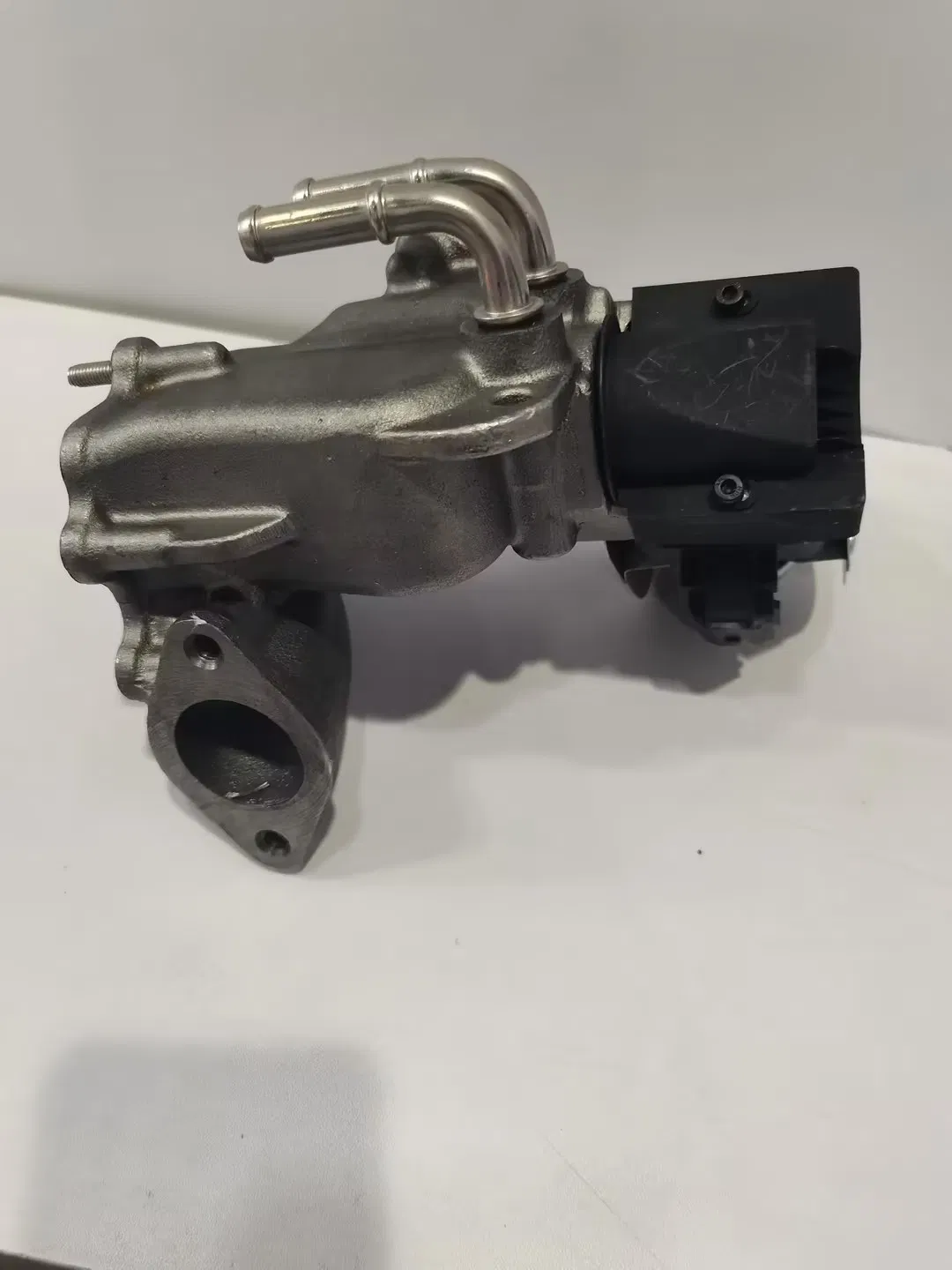 5395762 Valvola di ricircolo dei gas di scarico per camion Foton Euro 5 Isf2.8 valvola EGR