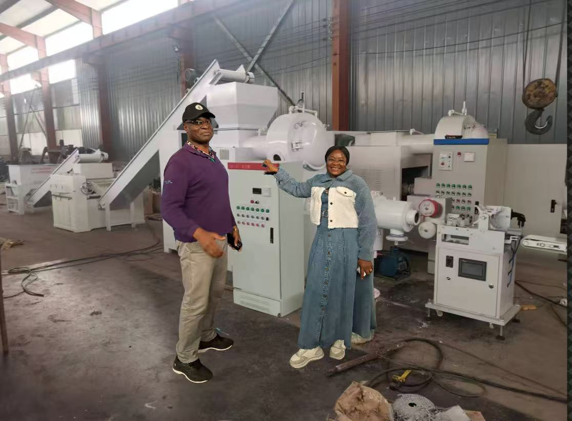 100/300/500/1000 كجم/ساعة خط آلات إنتاج الصابون الطبي وصابون التواليت وصابون الغسيل
