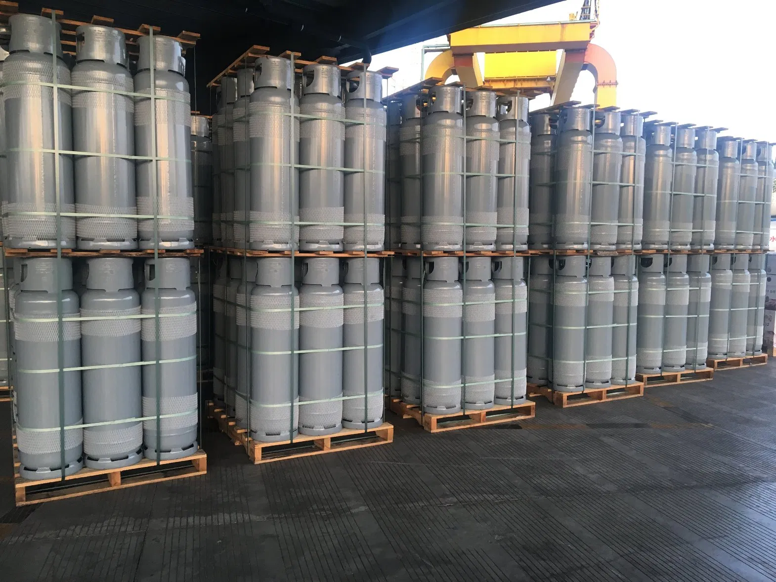 Refrigeration ISO Tank HVAC Refrigerant Gas R134A