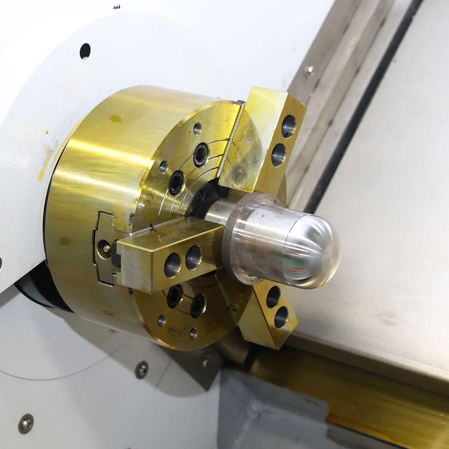 3-Axis 8/12-Station Horizontal Slant Bed CNC Lathe for Metal Cutting Machining