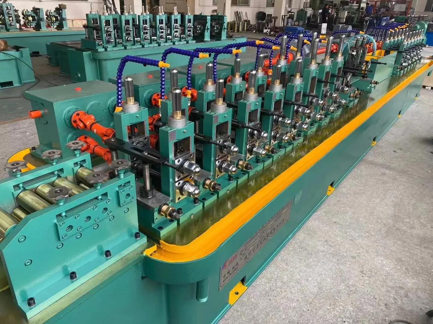Stampi di formatura a freddo ad alta precisione in materiale D2 rulli di formatura per tubi