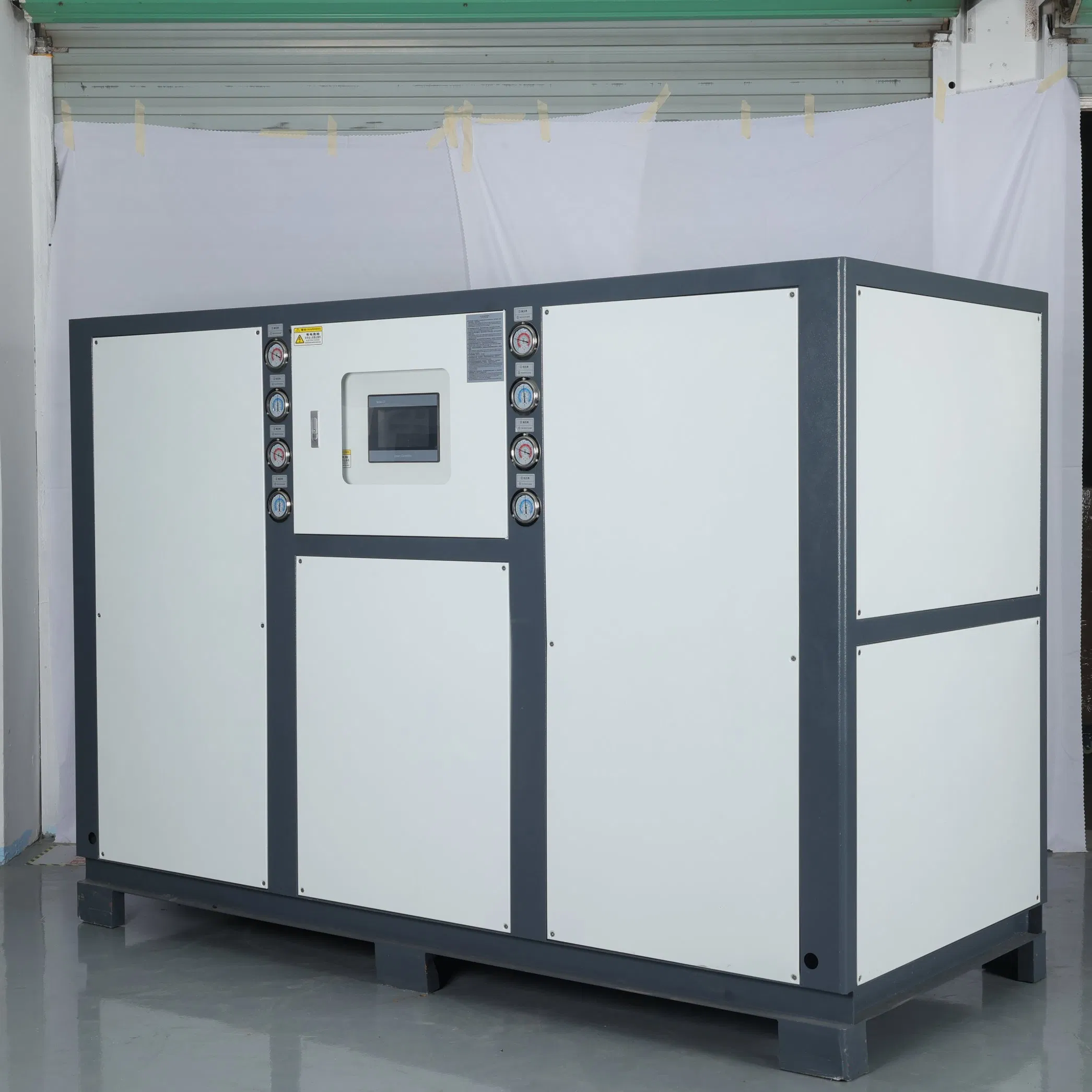 Chiller Industriale a Bassa Rumorosità Raffreddato ad Acqua a Vite Chiller Raffreddato ad Aria a Vite Chiller Raffreddato ad Acqua a Vite