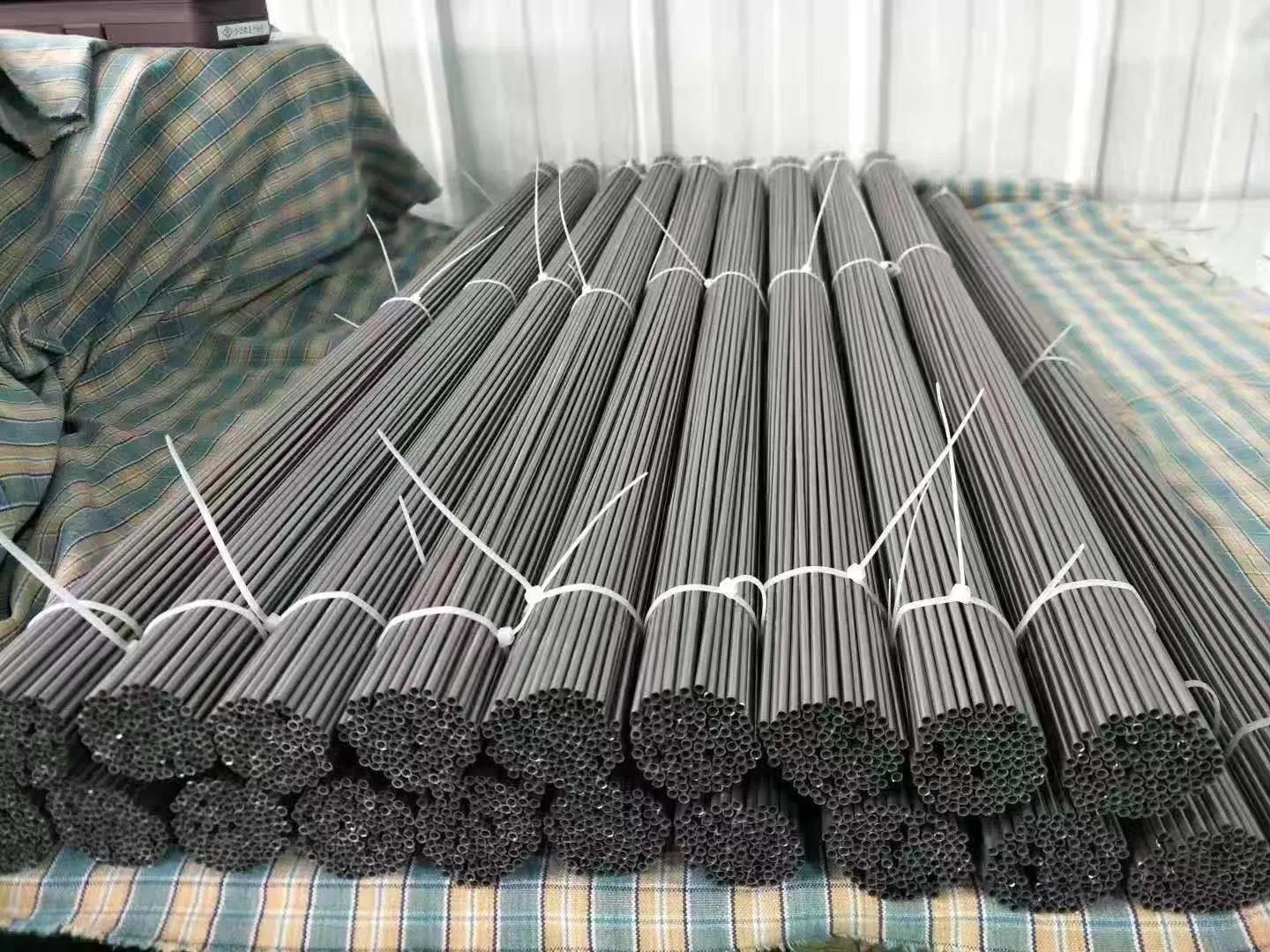 Tubo/Tubazione in Molibdeno con Elevata Resistenza alle Alte Temperature e Bassa Contaminazione