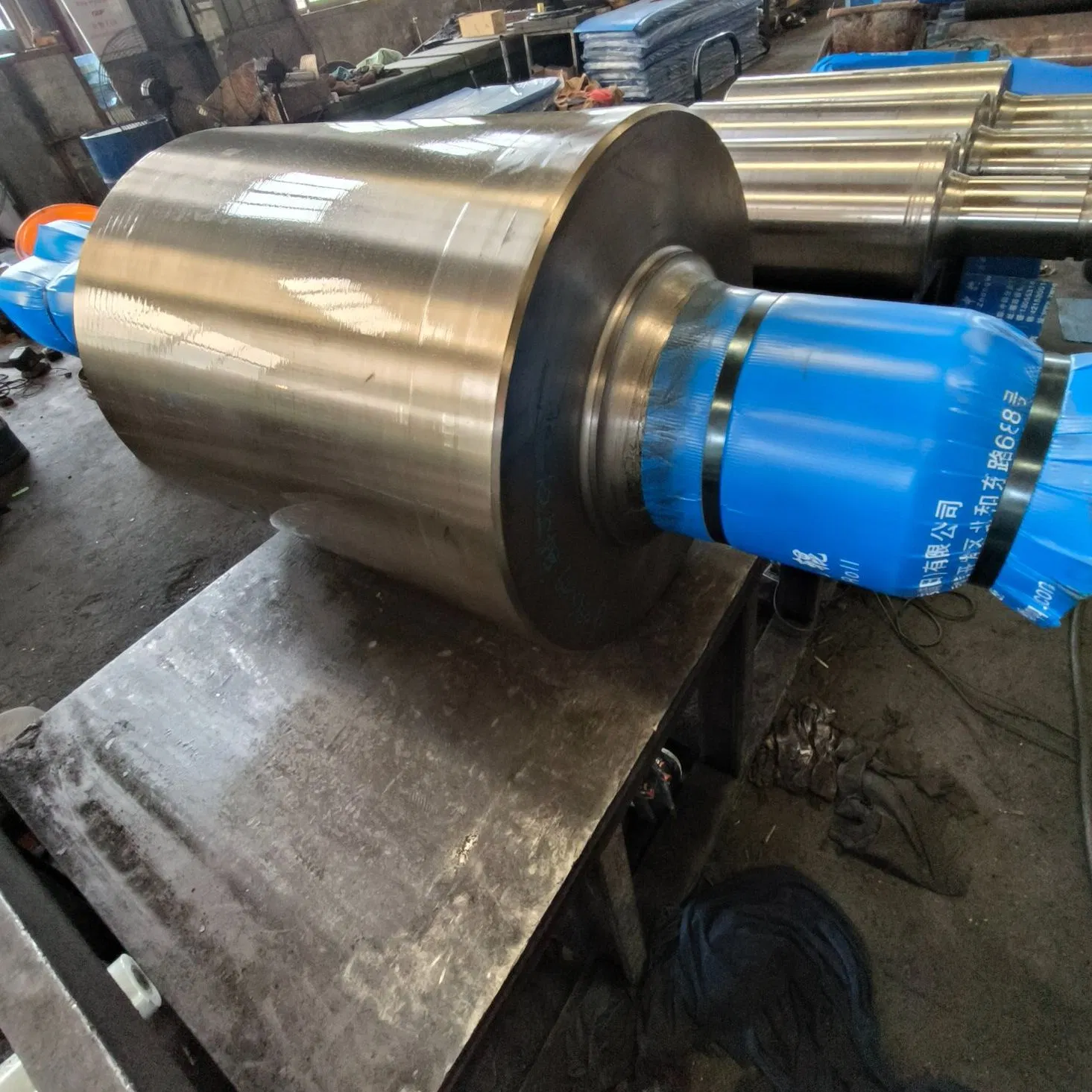 High Manganese Low Alloy High Speed Steel Rolls for Billet/Rebars/Strip Rolling Mills