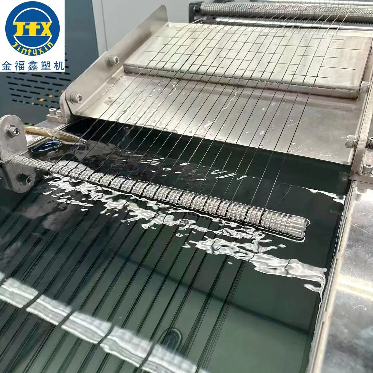 Linea di produzione di monofilamento in PP completamente automatica a vite singola ad alta produttività con motore e cuscinetti