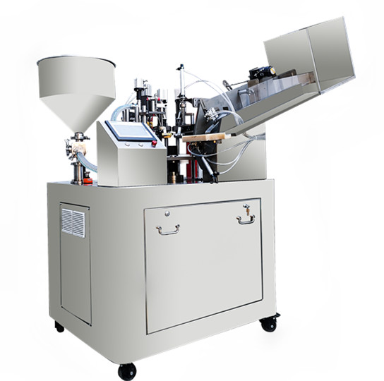 Machine automatique de remplissage et de scellage de tubes de pommade et de crème pour les mains et le corps