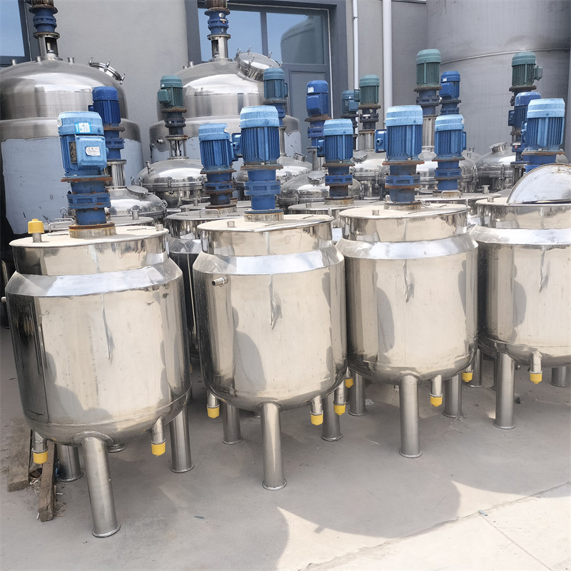 Serbatoio di miscelazione a strato singolo in acciaio inossidabile da 3 tonnellate, agitatore industriale pesante, dispersore, motore, ingranaggi per alimenti, cosmetici, prodotti chimici