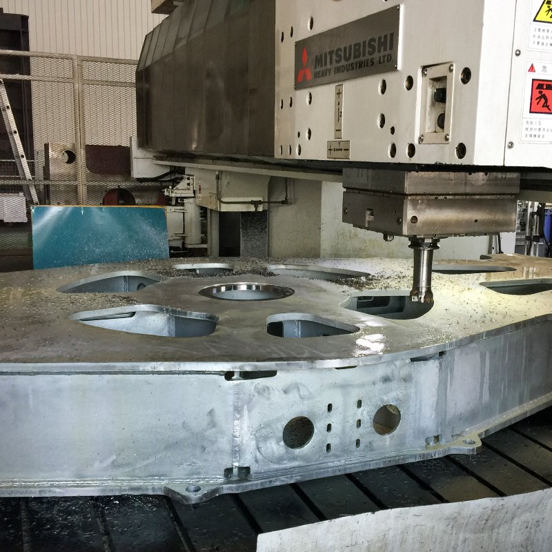 Services de fraisage et d'alésage CNC de précision pour pièces de grande taille