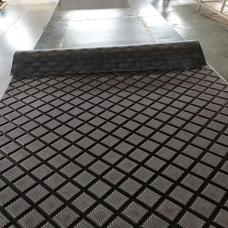 Horse Stable Anti-Slip Black Reinforced Solid Rubber Mat