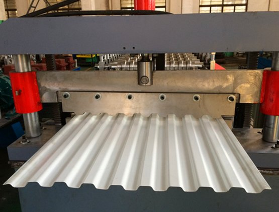 Metall / Eisen / Aluminium Farbe Stahlziegel Herstellungsmaschine, Ibr / Wellblech / Dach / Wand / Ziegelblech Kaltwalzformmaschine