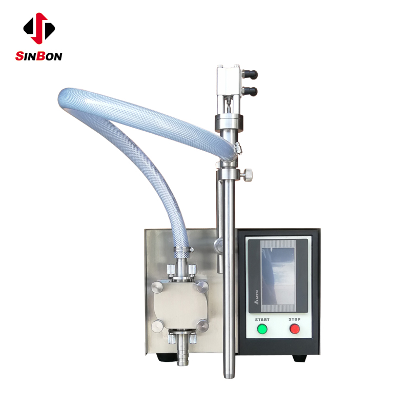 Macchina riempitrice per liquidi di grande volume