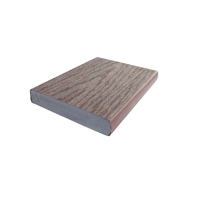 Umweltfreundliches PVC-Verbunddecking mit fortschrittlicher Holztextur für den Außenbereich