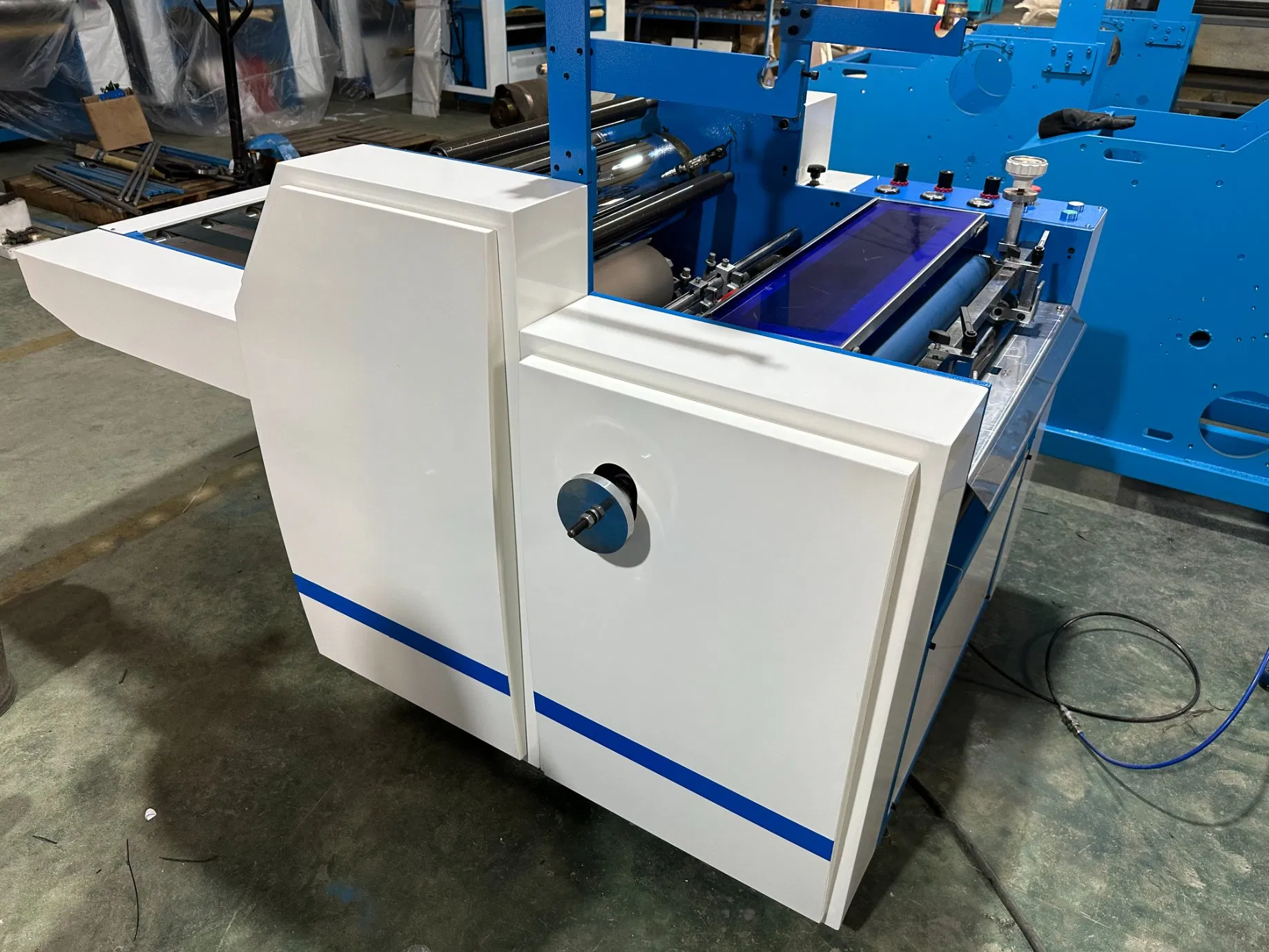 ZSFB-720 Plastificatrice semiautomatica, macchina plastificatrice a film termico