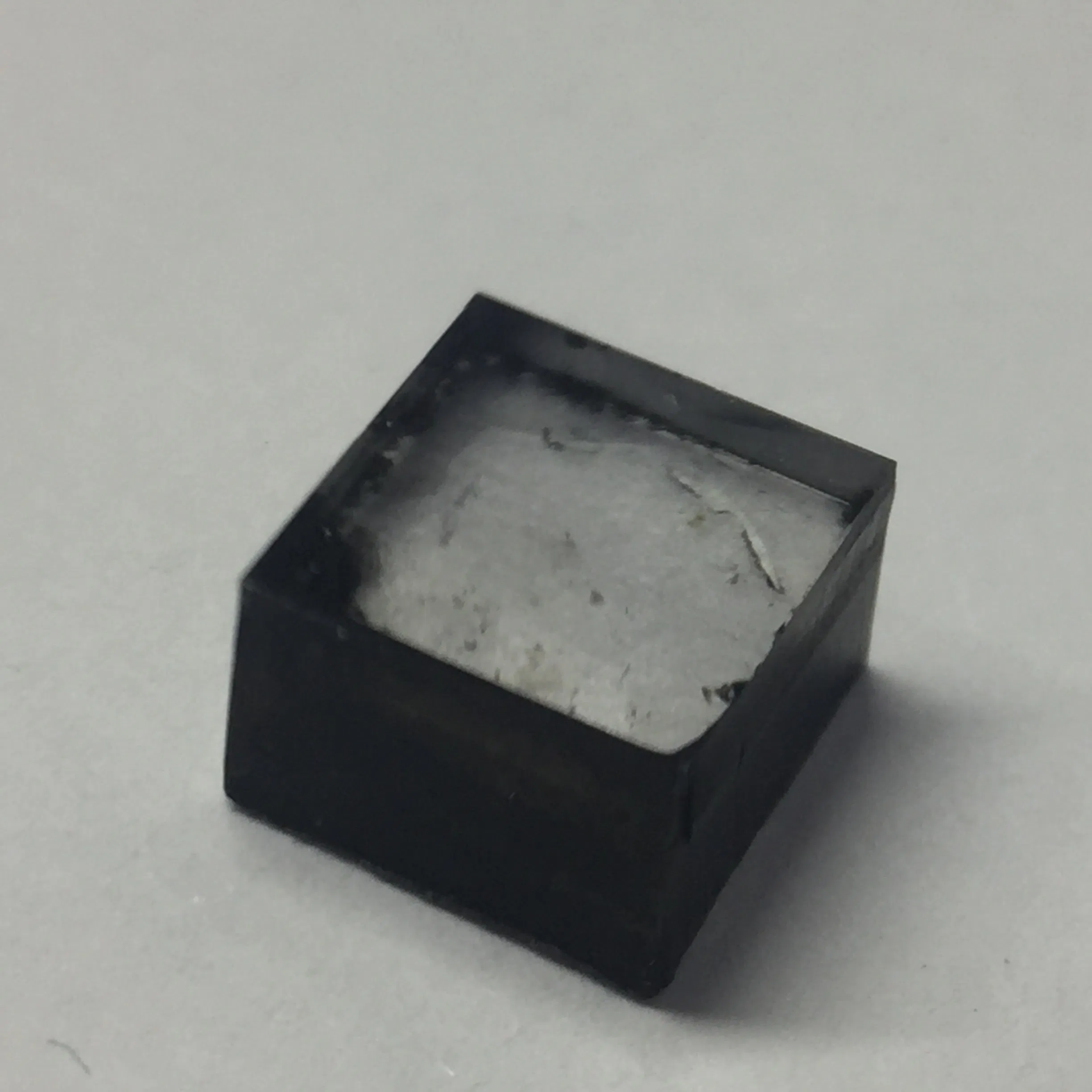 CVD Rough Diamond for Jewelry, Abrasive and Tool Use