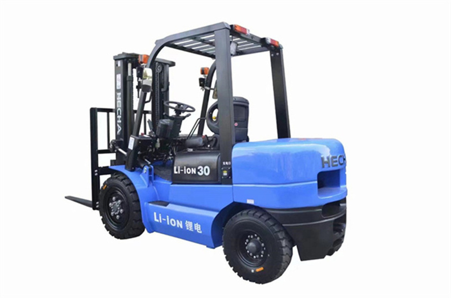 Electric Forklift for Material Transport Needs with Energy-Saving Engines