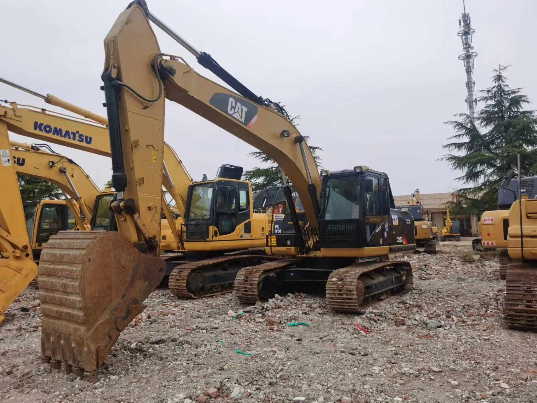 Gebrauchter Cat 320d2 20-Tonnen-Raupenbagger gebrauchter Caterpillar Bagger
