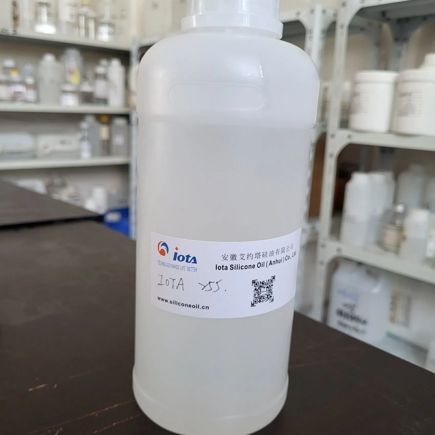 High Temperature Lubricant Phenyl Methyl Silicone Oil Iota 255 CAS No. 63148-58-3