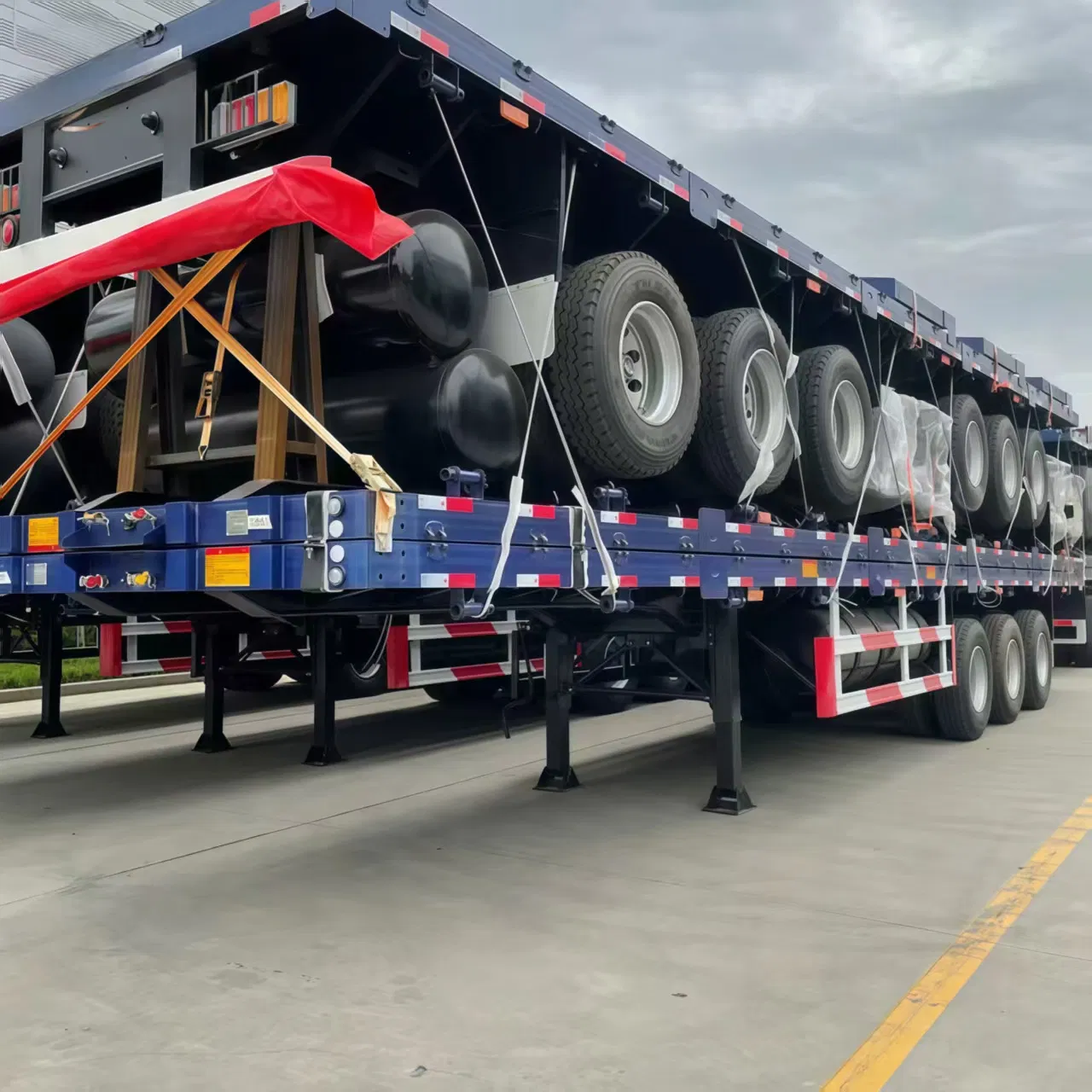 Heavy Duty Flatbed Semi-Trailer 3 Year Main Beam Warranty