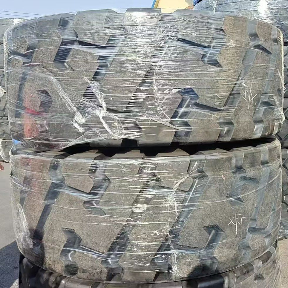 Heavy Duty Durable OTR Tire A888 Series (17.5R25, 23.5R25, 26.5R25)