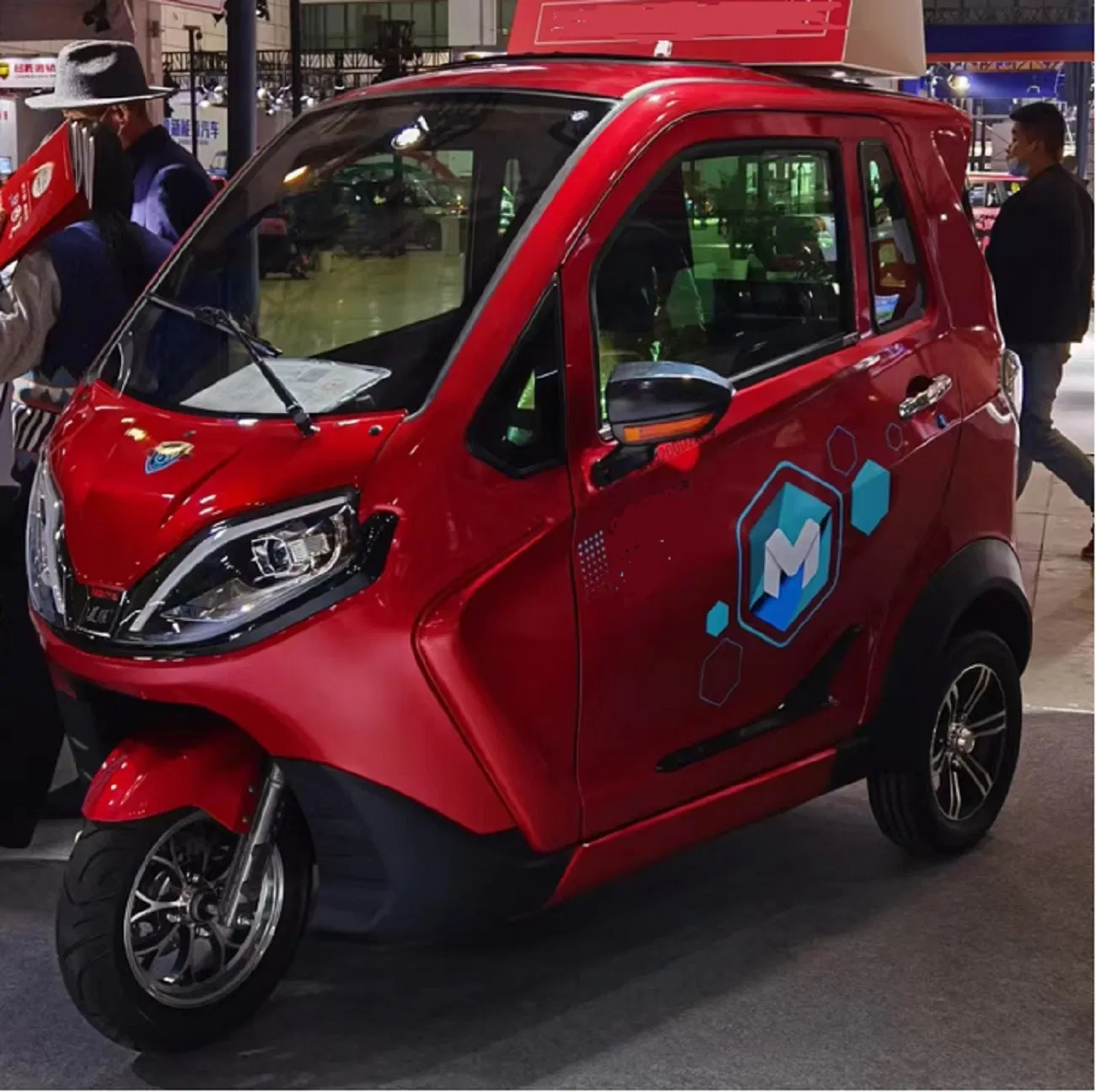 Adult Closed Electric Passenger Cargo Three-Wheel Electric Trike Vehicle