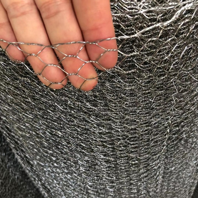 Galvanized Hexagon Chicken Wire Mesh Roll PVC Hexagonal Chickens Rabbit Cages Wire Netting Iron Wire Mesh for Animal Cage