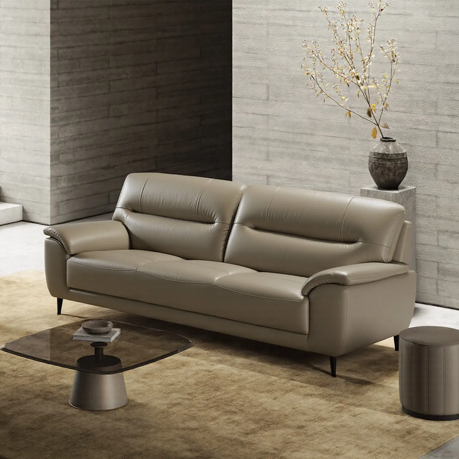 First-Layer Cowhide Leather Sofa for Luxurious Office