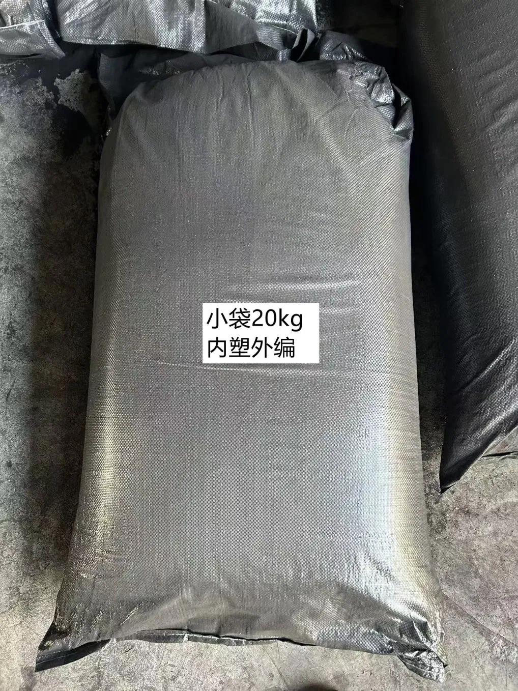 Carbonio a base di legno per impianti di incenerimento