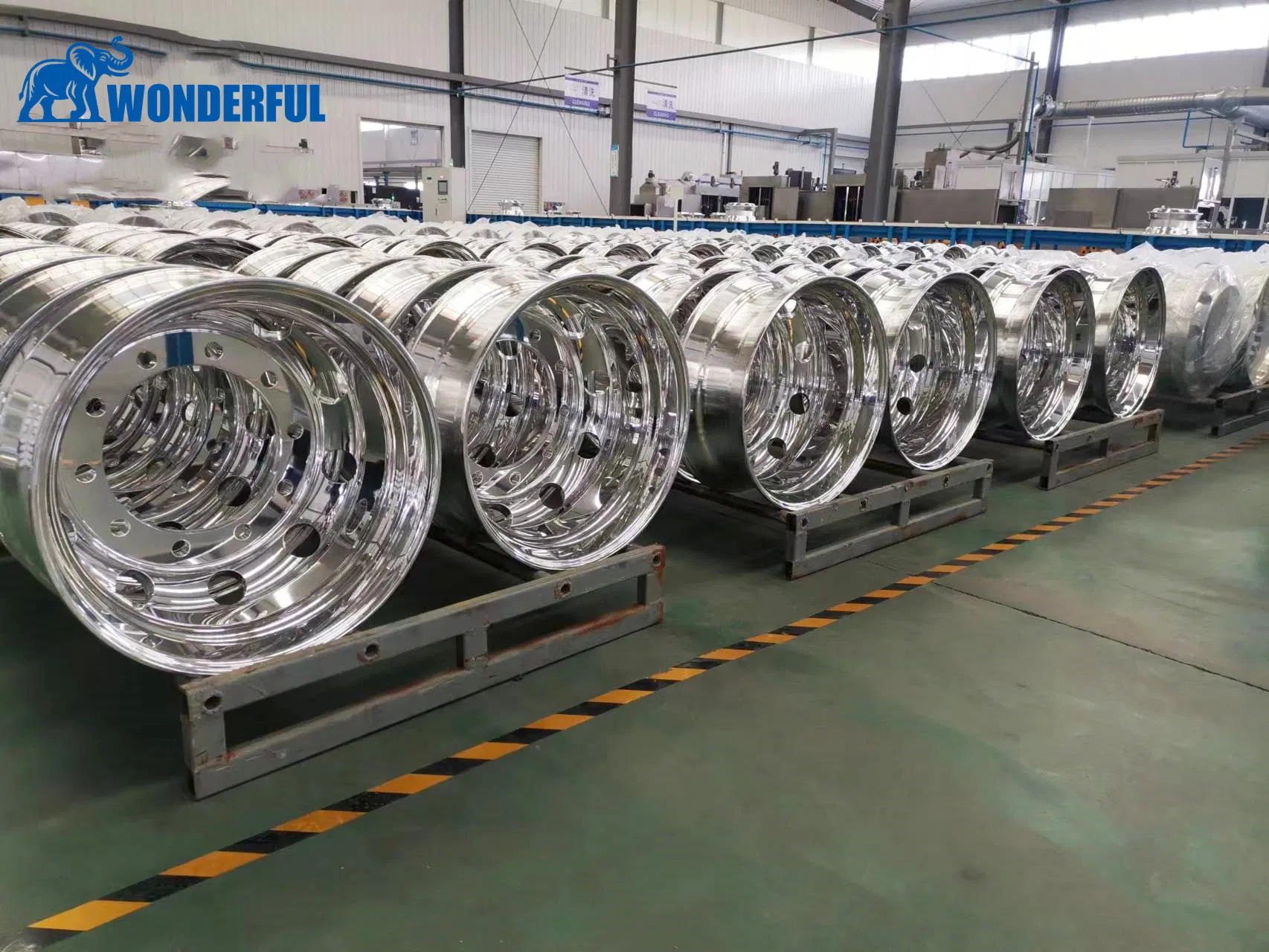 Cerchio in alluminio per rimorchio semirimorchio 22.5X8.25 senza camera d'aria a 10 fori, resistente in acciaio inossidabile 11r22.5 per contenitori di raccolta e spandiconcime per pressa