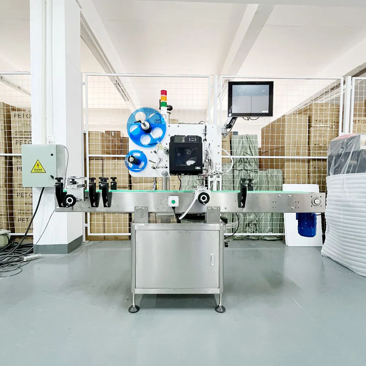 High Speed Automatic Printing Labeling Packaging Equipment for Textile Industry