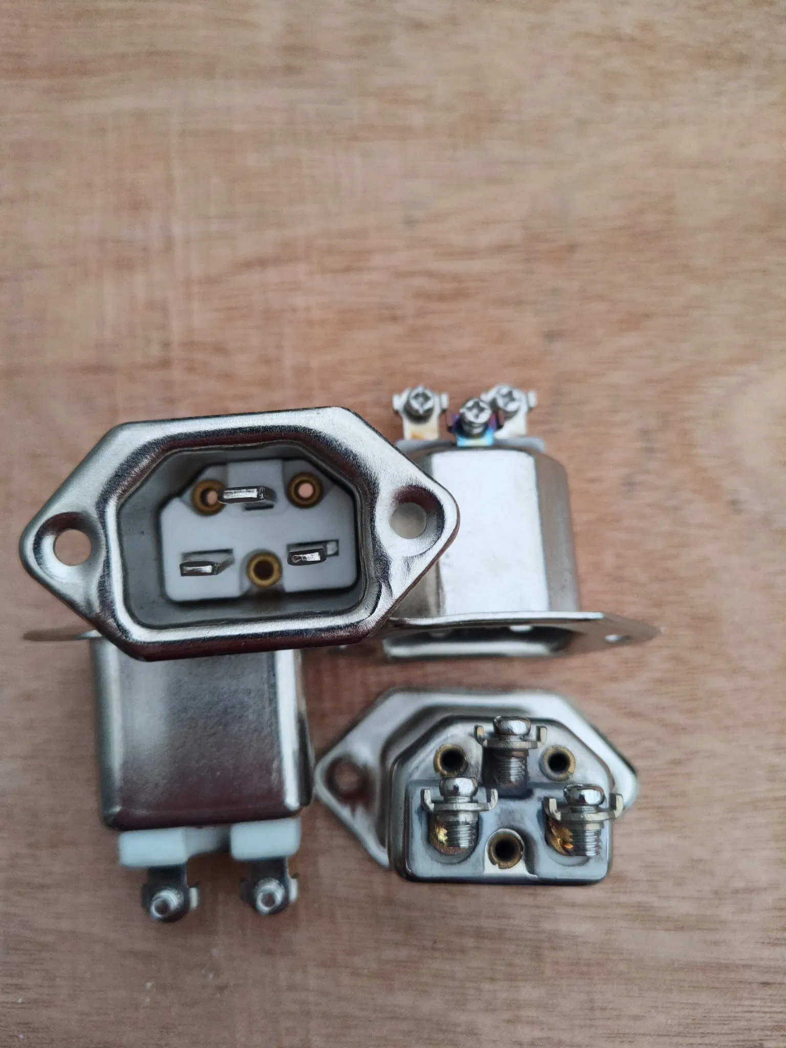 Premium Ceramic Connector Plug for High Temperature Heating Needs