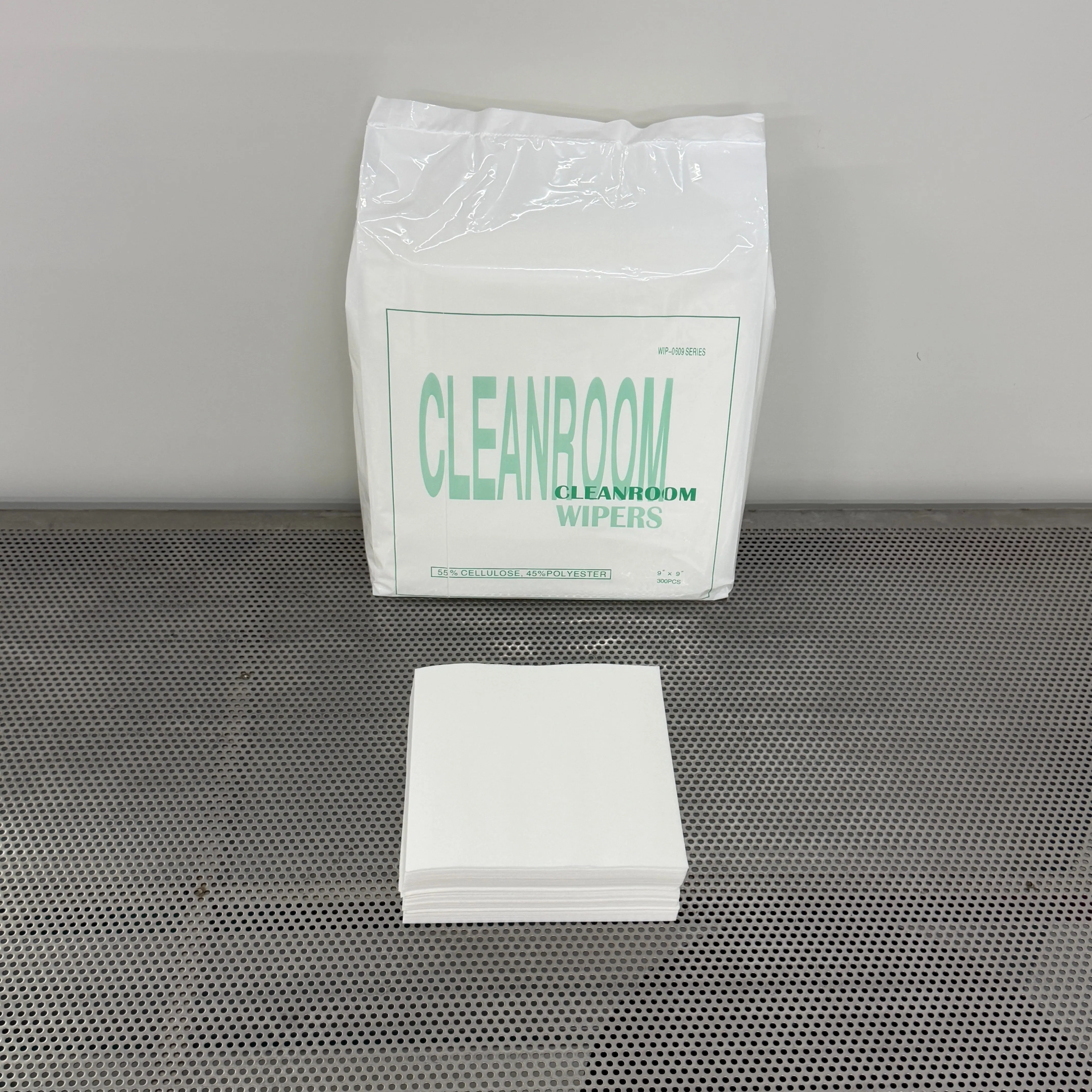 Salviette non tessute per camere bianche industriali per prestazioni ottimali di assorbimento dell'olio