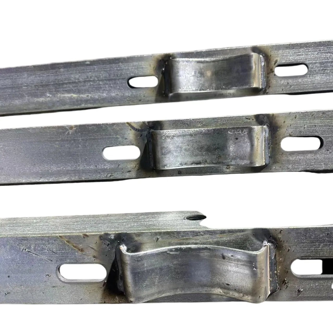Automatic Welding Equipment for Power Cross-Arms