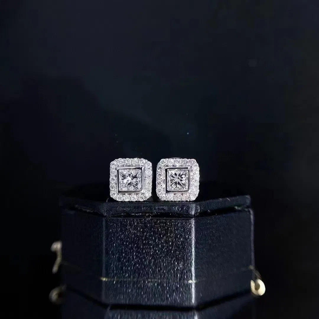Orecchini con diamanti coltivati in laboratorio personalizzabili rotondi princess quadrati