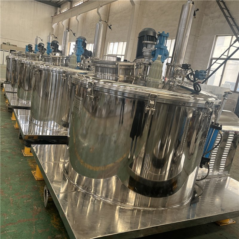 Centrifuga a cestello a scarico dal basso con raschiatore automatico LGZ600-N utilizzata per fragranze