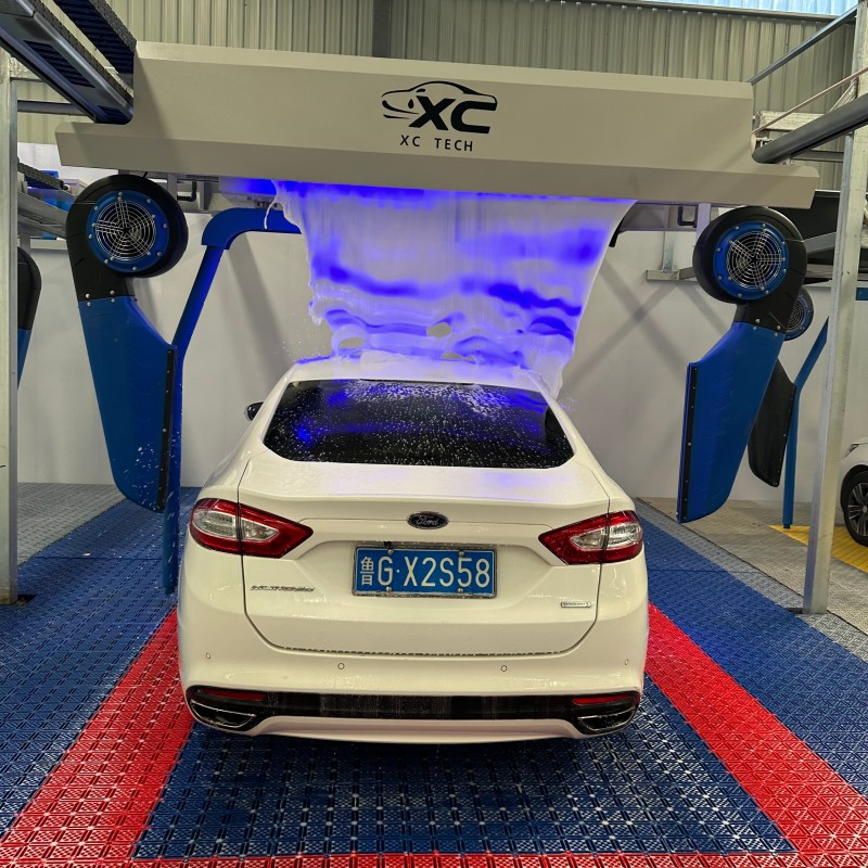 Winter-Grade Industrial Touchless Automatic Car Wash Washing Machine with High-Pressure Cleaning for Parking Operators