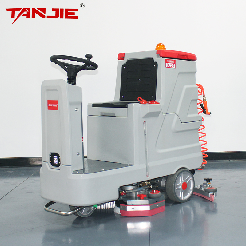Ride on Scrubber Dryer Double Brush Indoor Floor Cleaning Scrubber Machine