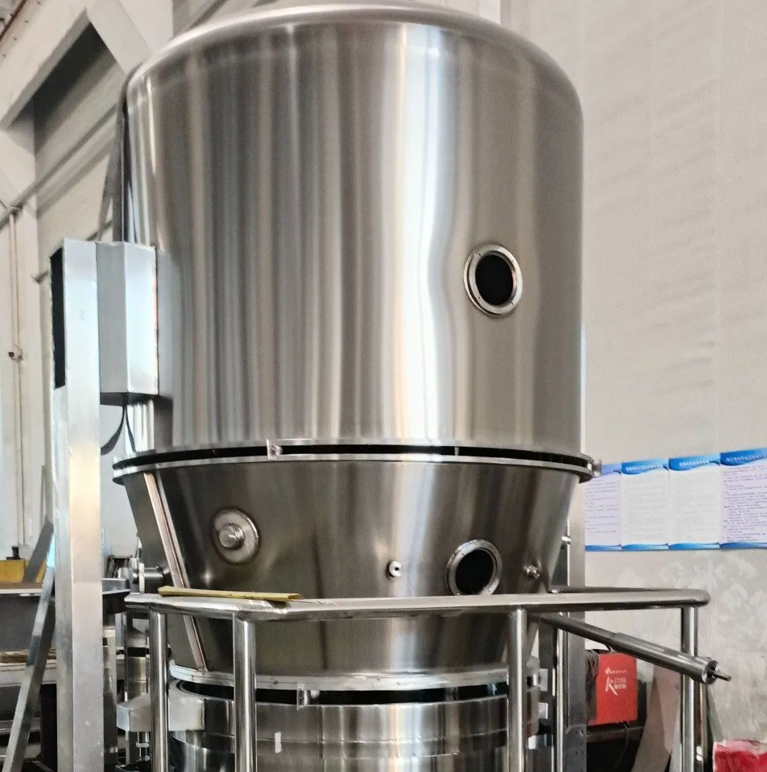 High-Efficiency Fluidized Bed Granulator Pharmaceutical Dryer Granule Drying Machine