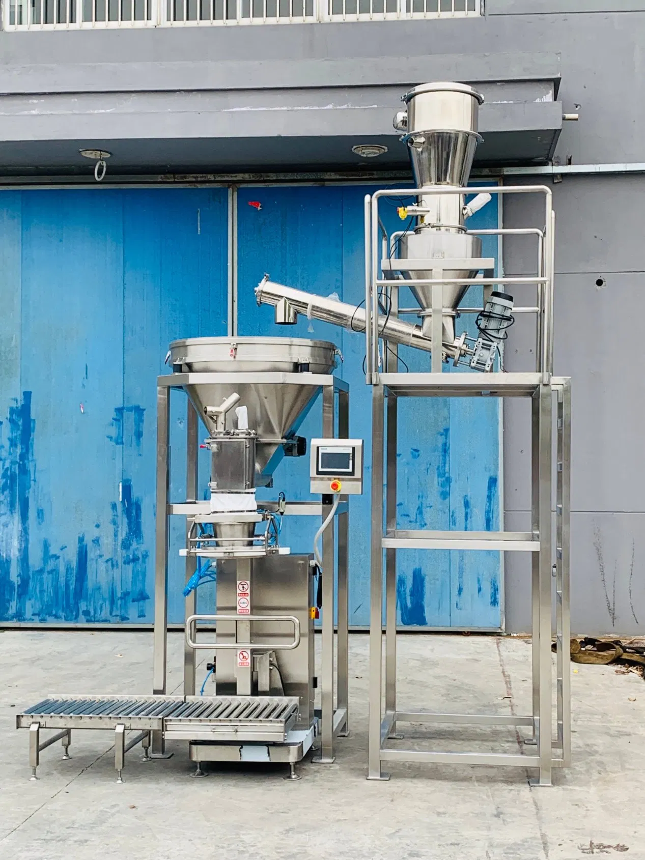 Semi-Auto High-Speed Filling and Sealing Packaging Machine