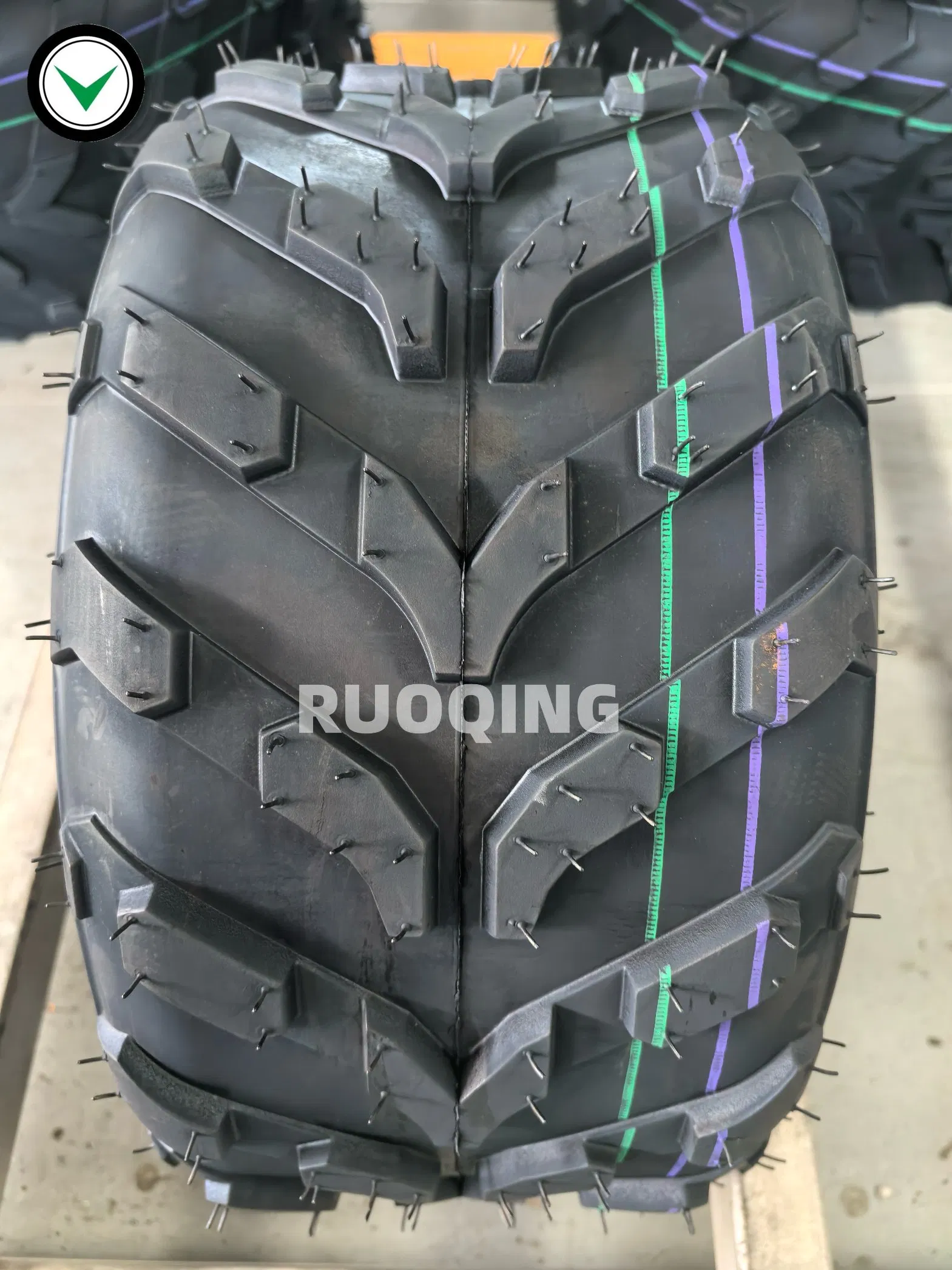 180/70-7 Tubeless Tire for Enhanced Traction and Stability