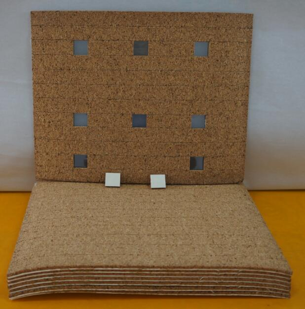Sottopiedi in sughero con schiuma in PVC